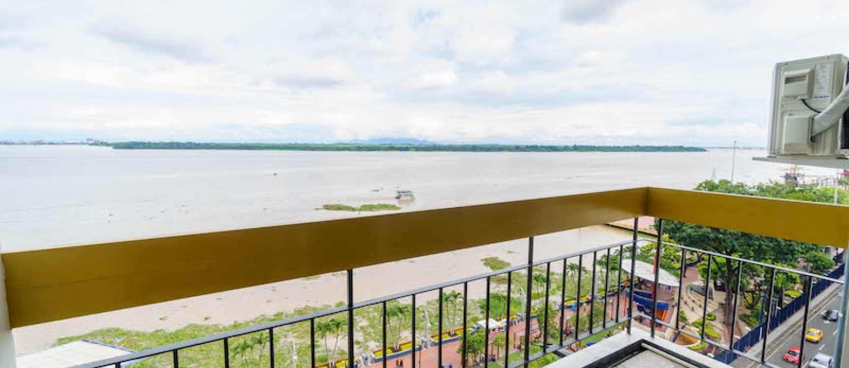 Departamento en venta ubicado frente al Malecón 2000, Centro de Guayaquil GeoBienes - Departamento en venta ubicado frente al Malecón 2000, Centro de Guayaquil - Plusvalia Guayaquil Casas de venta y alquiler Inmobiliaria Ecuador