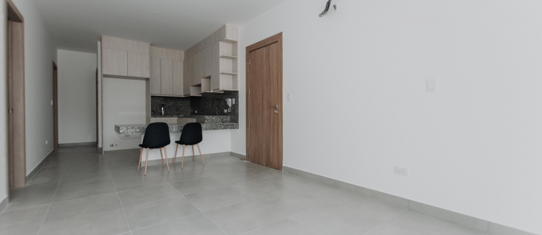 Departamento en venta urbanización Punta Esmeralda en via a la Costa, Guayaquil GeoBienes - Departamento en venta urbanización Punta Esmeralda en via a la Costa, Guayaquil - Plusvalia Guayaquil Casas de venta y alquiler Inmobiliaria Ecuador