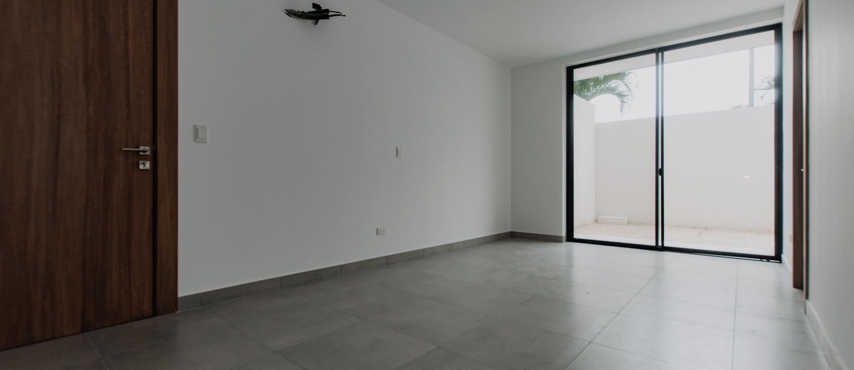 Departamento en venta urbanización Punta Esmeralda en via a la Costa, Guayaquil GeoBienes - Departamento en venta urbanización Punta Esmeralda en via a la Costa, Guayaquil - Plusvalia Guayaquil Casas de venta y alquiler Inmobiliaria Ecuador