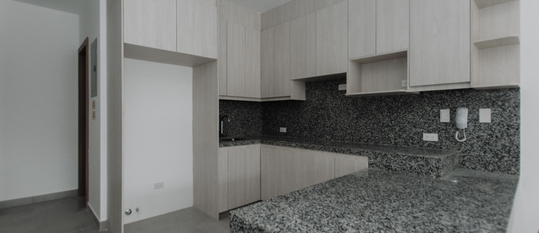 Departamento en venta urbanización Punta Esmeralda en via a la Costa, Guayaquil GeoBienes - Departamento en venta urbanización Punta Esmeralda en via a la Costa, Guayaquil - Plusvalia Guayaquil Casas de venta y alquiler Inmobiliaria Ecuador