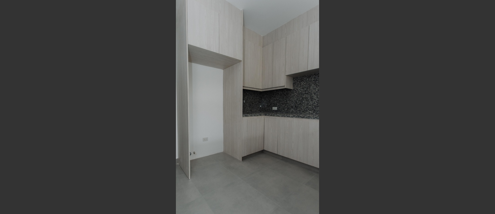 Departamento en venta urbanización Punta Esmeralda en via a la Costa, Guayaquil GeoBienes - Departamento en venta urbanización Punta Esmeralda en via a la Costa, Guayaquil - Plusvalia Guayaquil Casas de venta y alquiler Inmobiliaria Ecuador