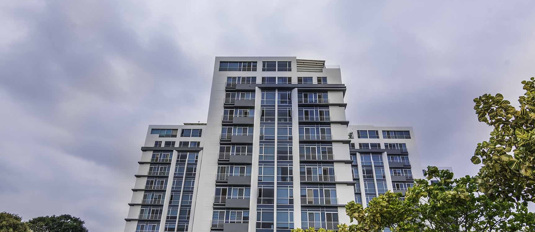 GeoBienes - Departamento penthouse en venta en River Tower vía a Samborondón - Plusvalia Guayaquil Casas de venta y alquiler Inmobiliaria Ecuador