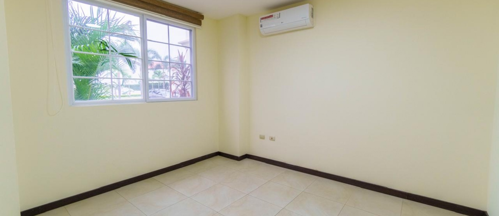 GeoBienes - Departamento planta baja en venta ubicado en la Urbanización Terranostra, Vía a la Costa - Plusvalia Guayaquil Casas de venta y alquiler Inmobiliaria Ecuador