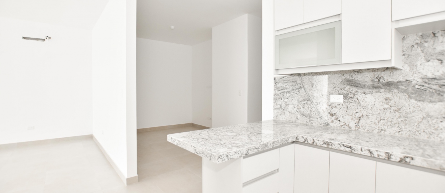 Departamento por estrenar en alquiler con vista al río , urbanización Belice GeoBienes - Departamento por estrenar en alquiler con vista al río , urbanización Belice - Plusvalia Guayaquil Casas de venta y alquiler Inmobiliaria Ecuador
