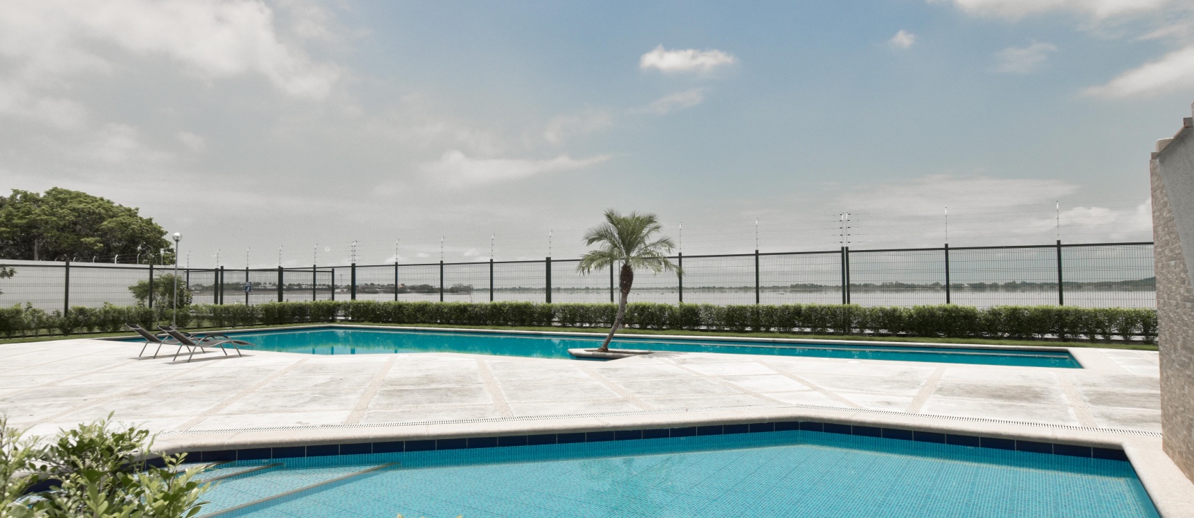 Departamento por estrenar en venta con vista al río , urbanización Belice GeoBienes - Departamento por estrenar en venta con vista al río , urbanización Belice - Plusvalia Guayaquil Casas de venta y alquiler Inmobiliaria Ecuador