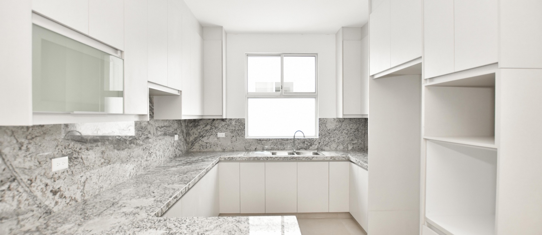 Departamento por estrenar en venta con vista al río , urbanización Belice GeoBienes - Departamento por estrenar en venta con vista al río , urbanización Belice - Plusvalia Guayaquil Casas de venta y alquiler Inmobiliaria Ecuador