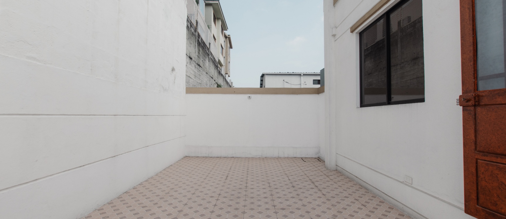 Departamento por estrenar en venta ubicado en La Cumbre, Ceibos GeoBienes - Departamento por estrenar en venta ubicado en La Cumbre, Ceibos - Plusvalia Guayaquil Casas de venta y alquiler Inmobiliaria Ecuador