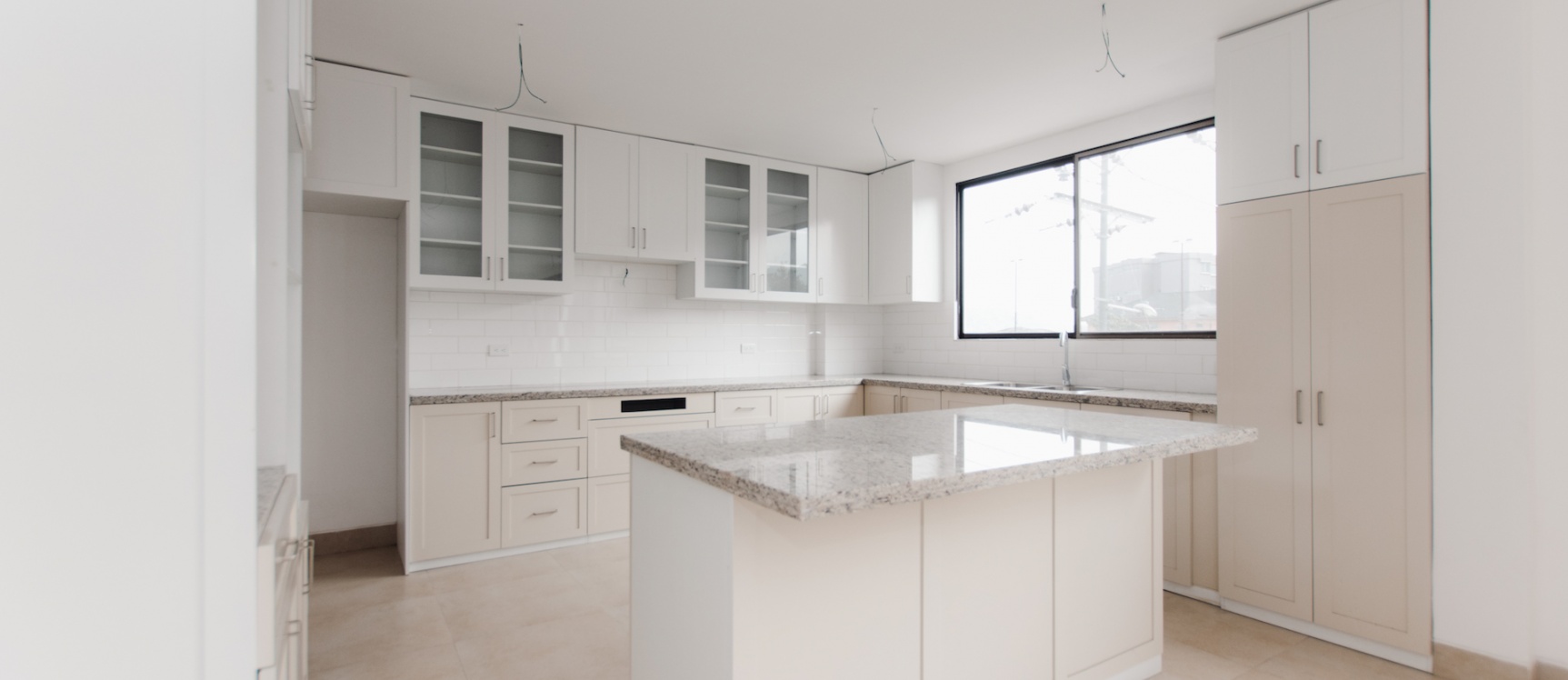 Departamento por estrenar en venta ubicado en La Cumbre, Ceibos GeoBienes - Departamento por estrenar en venta ubicado en La Cumbre, Ceibos - Plusvalia Guayaquil Casas de venta y alquiler Inmobiliaria Ecuador