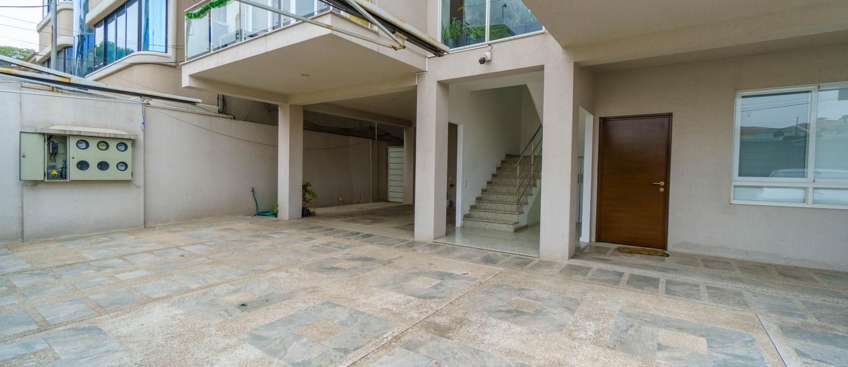 Departamento semiamoblado en alquiler, Kennedy Norte GeoBienes - Departamento amoblado en alquiler ubicado en Kennedy Norte, Guayaquil - Plusvalia Guayaquil Casas de venta y alquiler Inmobiliaria Ecuador