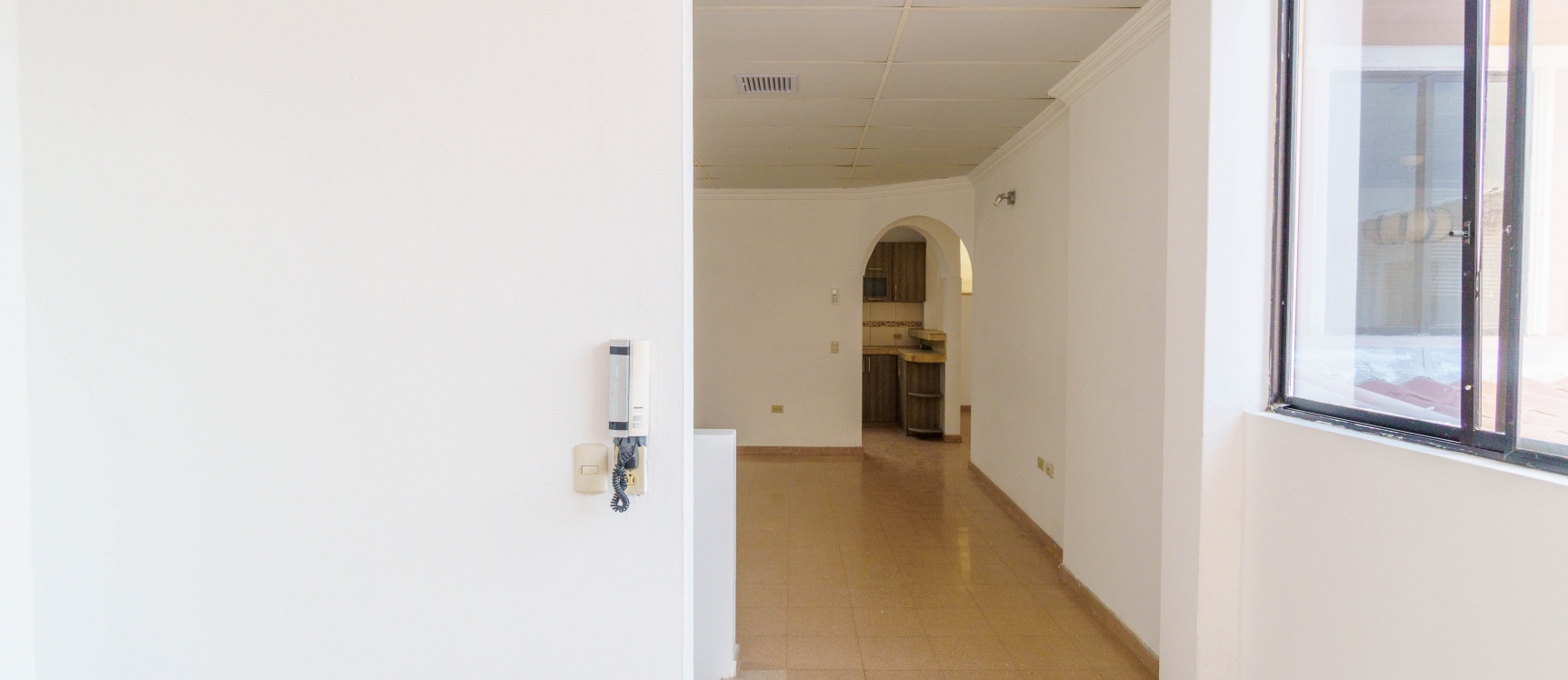 Departamentos en venta ubicada en la Urbanización Puerto Azul, Vía a la Costa GeoBienes - Departamento en venta ubicada en la Urbanización Puerto Azul, Vía a la Costa - Plusvalia Guayaquil Casas de venta y alquiler Inmobiliaria Ecuador