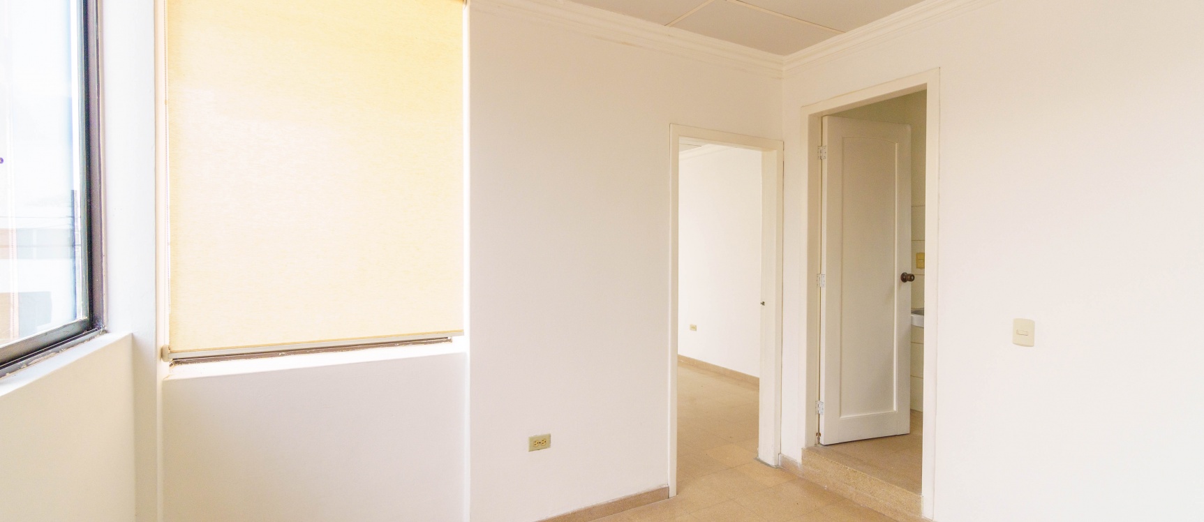 Departamentos en venta ubicada en la Urbanización Puerto Azul, Vía a la Costa GeoBienes - Departamento en venta ubicada en la Urbanización Puerto Azul, Vía a la Costa - Plusvalia Guayaquil Casas de venta y alquiler Inmobiliaria Ecuador