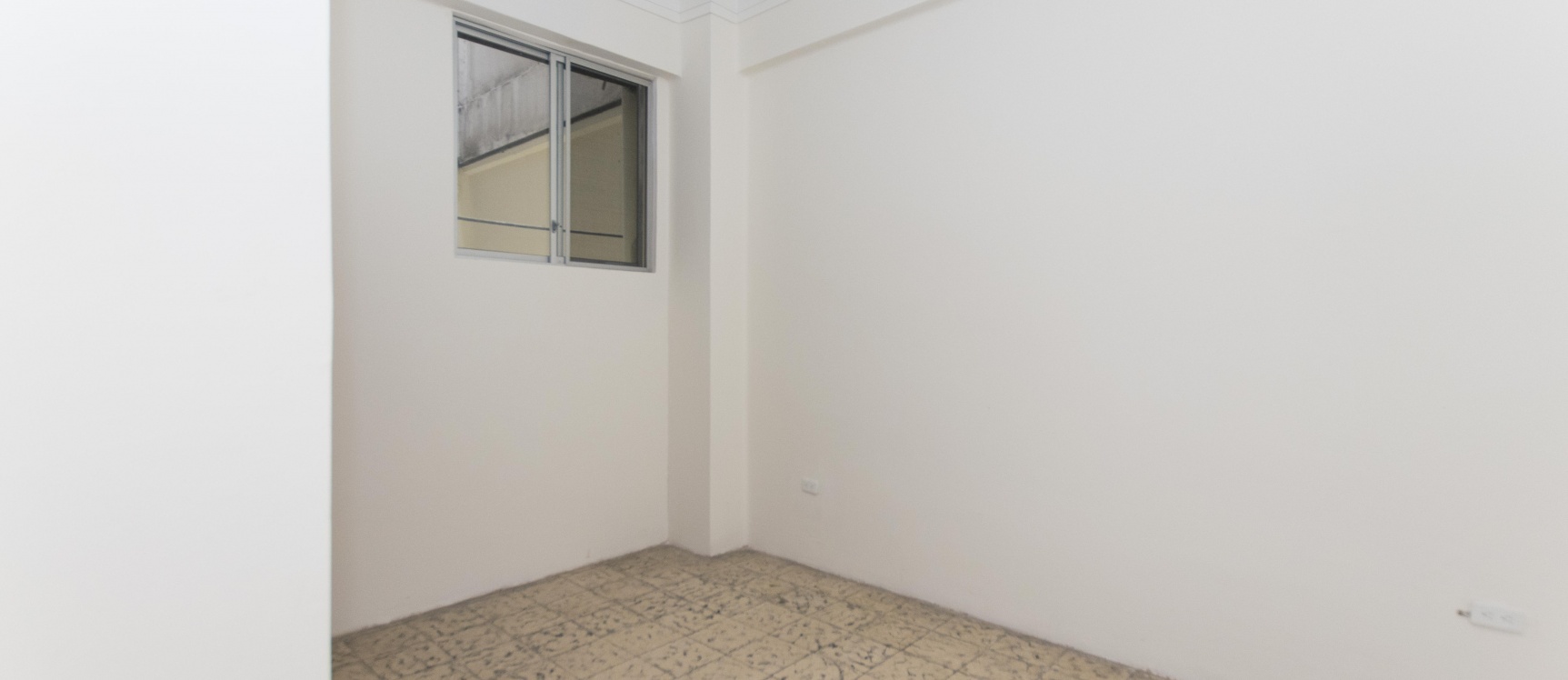 Edificio de 5 pisos más terraza en venta ubicado en el Centro de Guayaquil GeoBienes - Edificio de locales comerciales en venta ubicado en el Centro de Guayaquil - Plusvalia Guayaquil Casas de venta y alquiler Inmobiliaria Ecuador