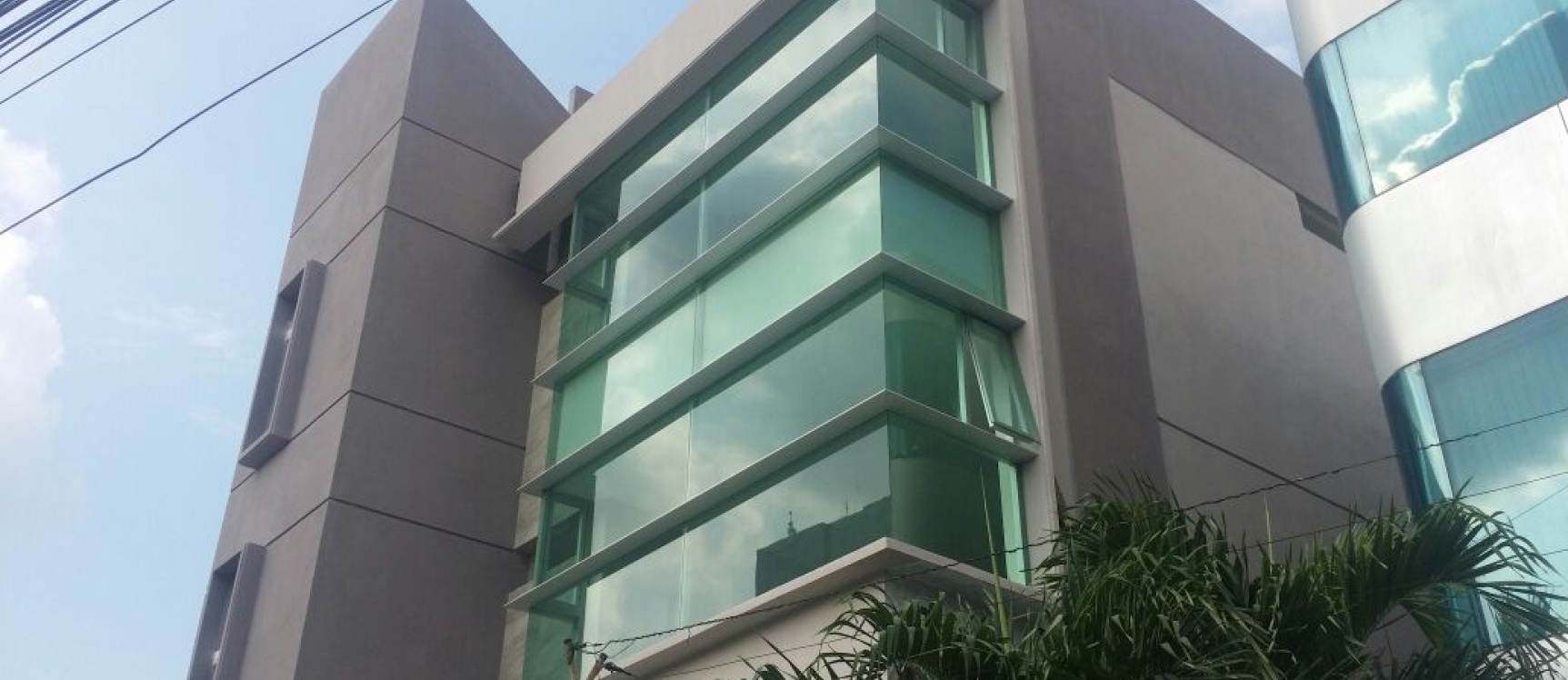 GeoBienes - Edificio de estreno en Kennedy Norte  - Plusvalia Guayaquil Casas de venta y alquiler Inmobiliaria Ecuador