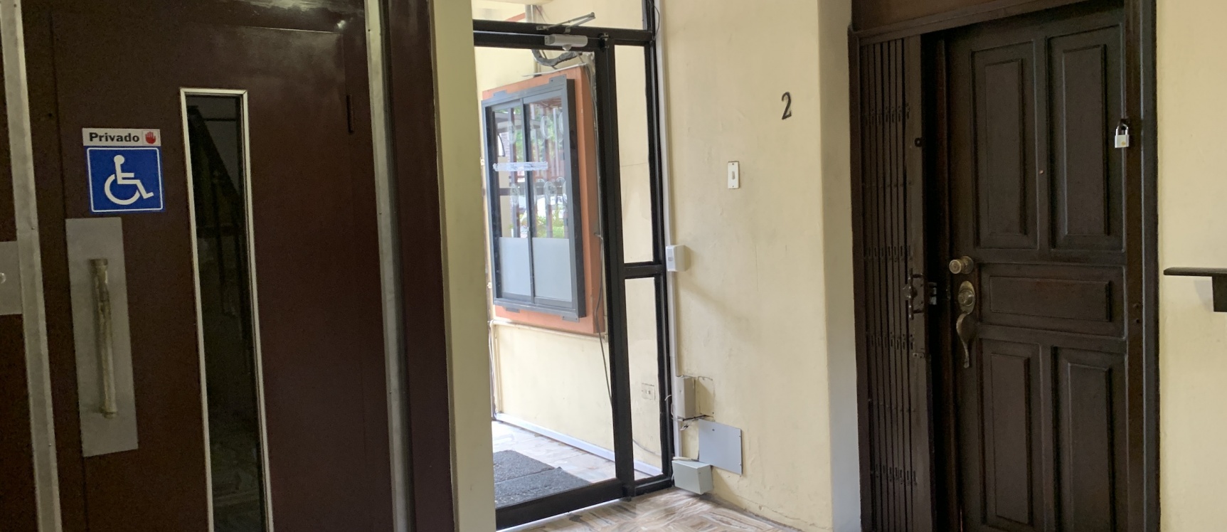 Edificio en venta Avenida Las Mojas, Urdesa GeoBienes - Edificio en venta Avenida Las Mojas, Urdesa - Plusvalia Guayaquil Casas de venta y alquiler Inmobiliaria Ecuador