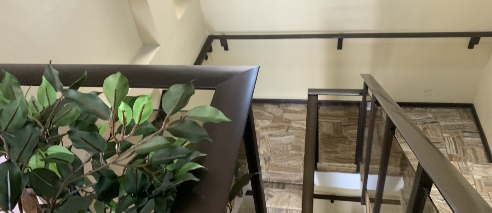 Edificio en venta Avenida Las Mojas, Urdesa GeoBienes - Edificio en venta Avenida Las Mojas, Urdesa - Plusvalia Guayaquil Casas de venta y alquiler Inmobiliaria Ecuador