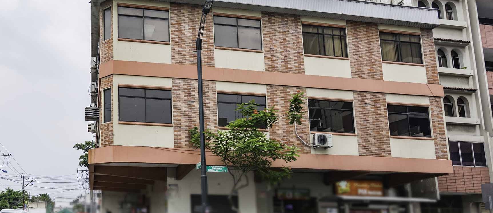 Edificio en venta en Centro de Guayaquil GeoBienes - Edificio en venta en Centro de Guayaquil - Plusvalia Guayaquil Casas de venta y alquiler Inmobiliaria Ecuador