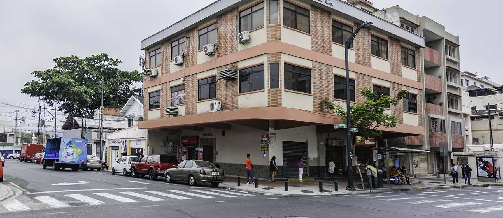 Edificio en venta en Centro de Guayaquil GeoBienes - Edificio en venta en Centro de Guayaquil - Plusvalia Guayaquil Casas de venta y alquiler Inmobiliaria Ecuador