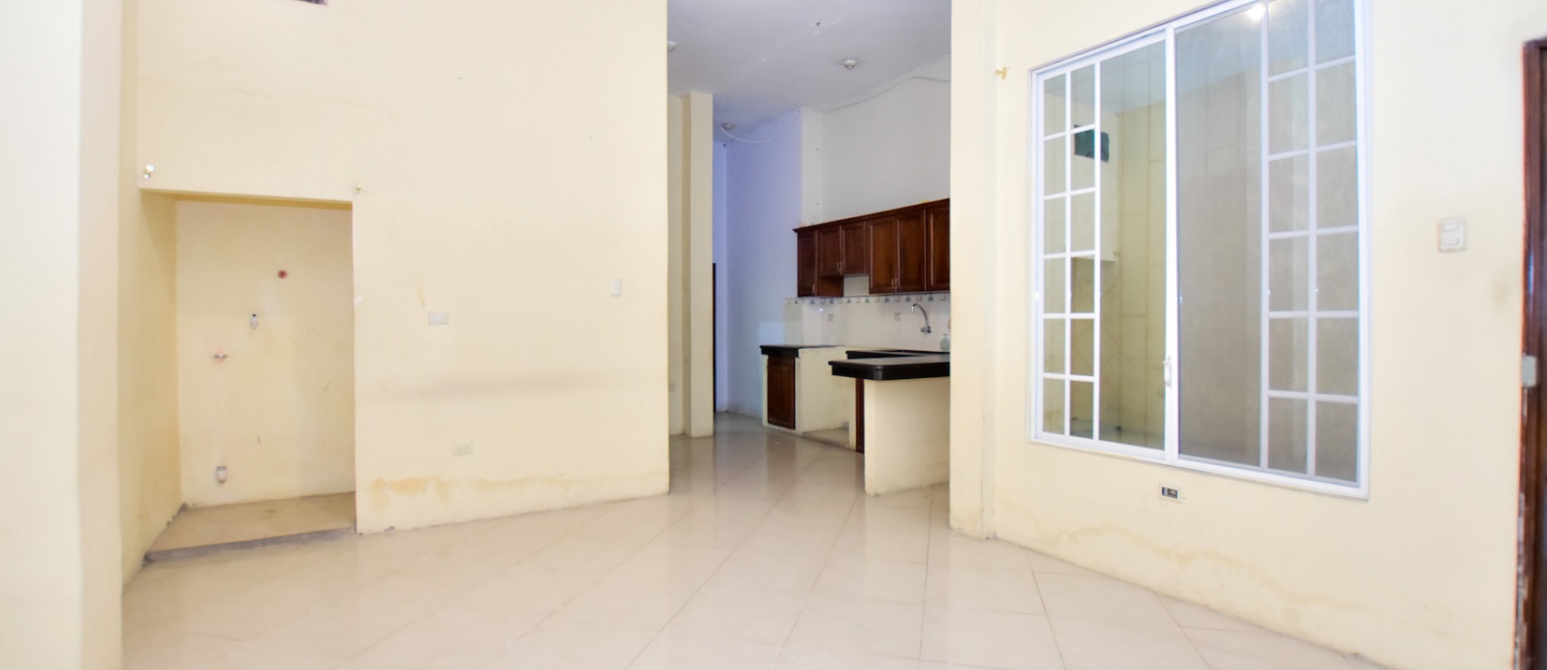 GeoBienes - Edificio en Venta, ubicado en el Centro de Guayaquil - Plusvalia Guayaquil Casas de venta y alquiler Inmobiliaria Ecuador