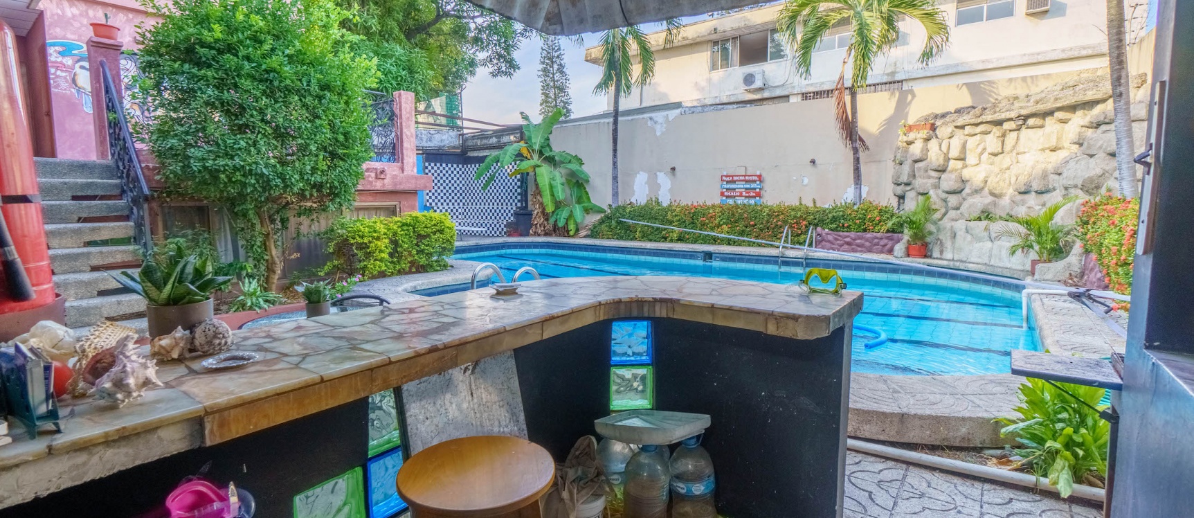 Edificio en venta ubicado en Balsamos Sur, Urdesa GeoBienes - Edificio, hotel, hostal, comercial, en alquiler Urdesa, Balsamos Sur - Plusvalia Guayaquil Casas de venta y alquiler Inmobiliaria Ecuador