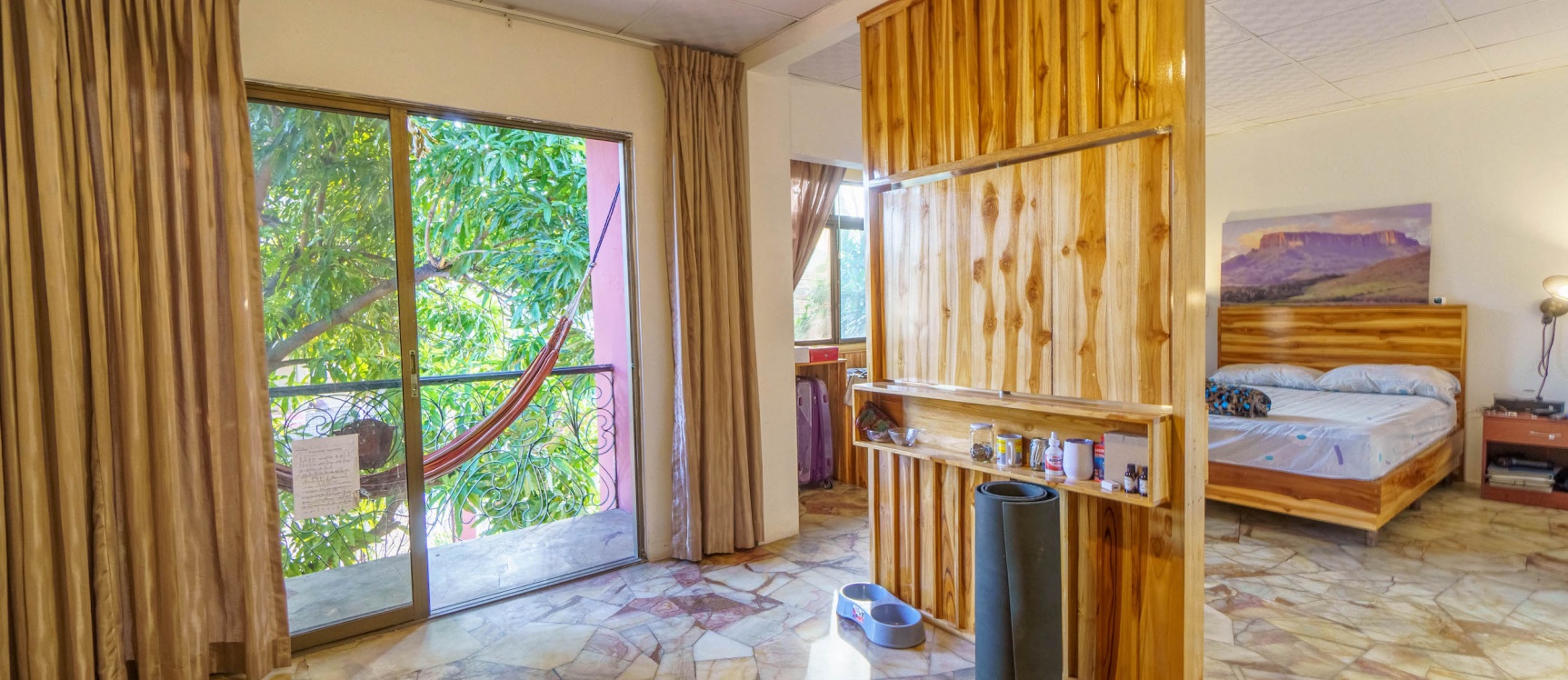 Edificio en venta ubicado en Balsamos Sur, Urdesa GeoBienes - Edificio, hotel, hostal, comercial, en alquiler Urdesa, Balsamos Sur - Plusvalia Guayaquil Casas de venta y alquiler Inmobiliaria Ecuador