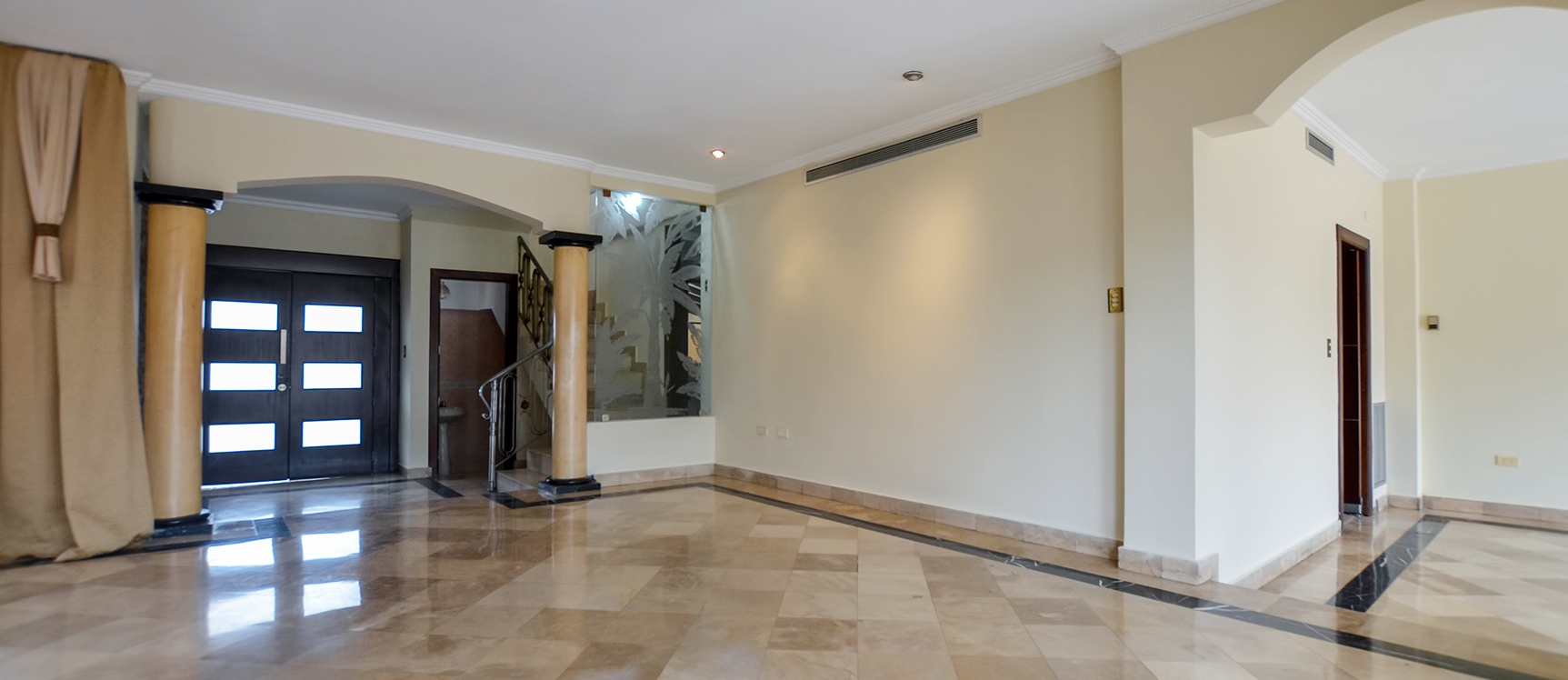 GeoBienes - Casa en venta en Ceibos Norte Guayaquil - Plusvalia Guayaquil Casas de venta y alquiler Inmobiliaria Ecuador