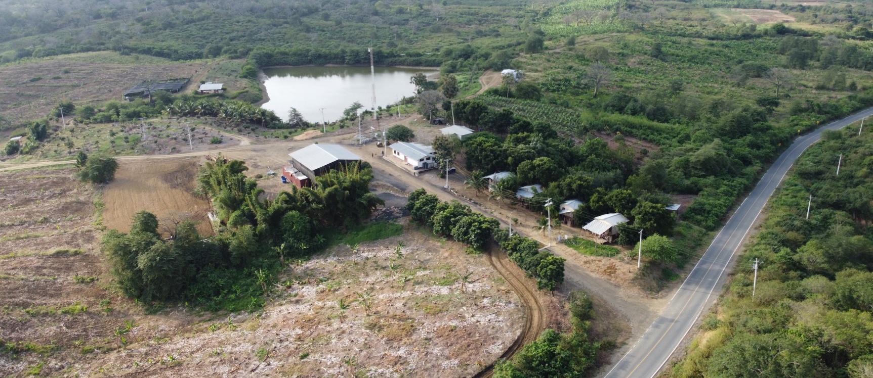 GeoBienes - Hacienda en venta ubicada en Santa Elena - Plusvalia Guayaquil Casas de venta y alquiler Inmobiliaria Ecuador