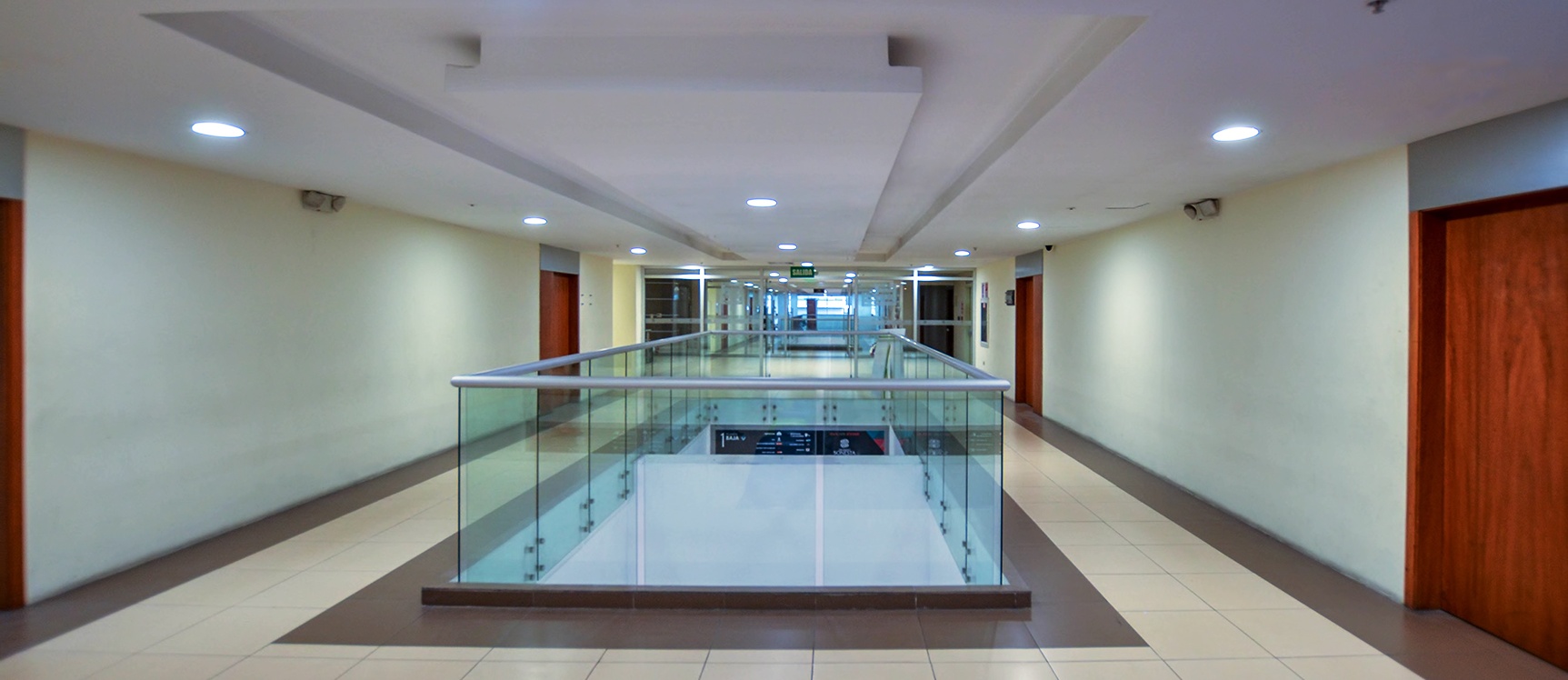 Isla en Sonesta Hotel sector norte de Guayaquil GeoBienes - Isla en alquiler sector norte de Guayaquil - Plusvalia Guayaquil Casas de venta y alquiler Inmobiliaria Ecuador