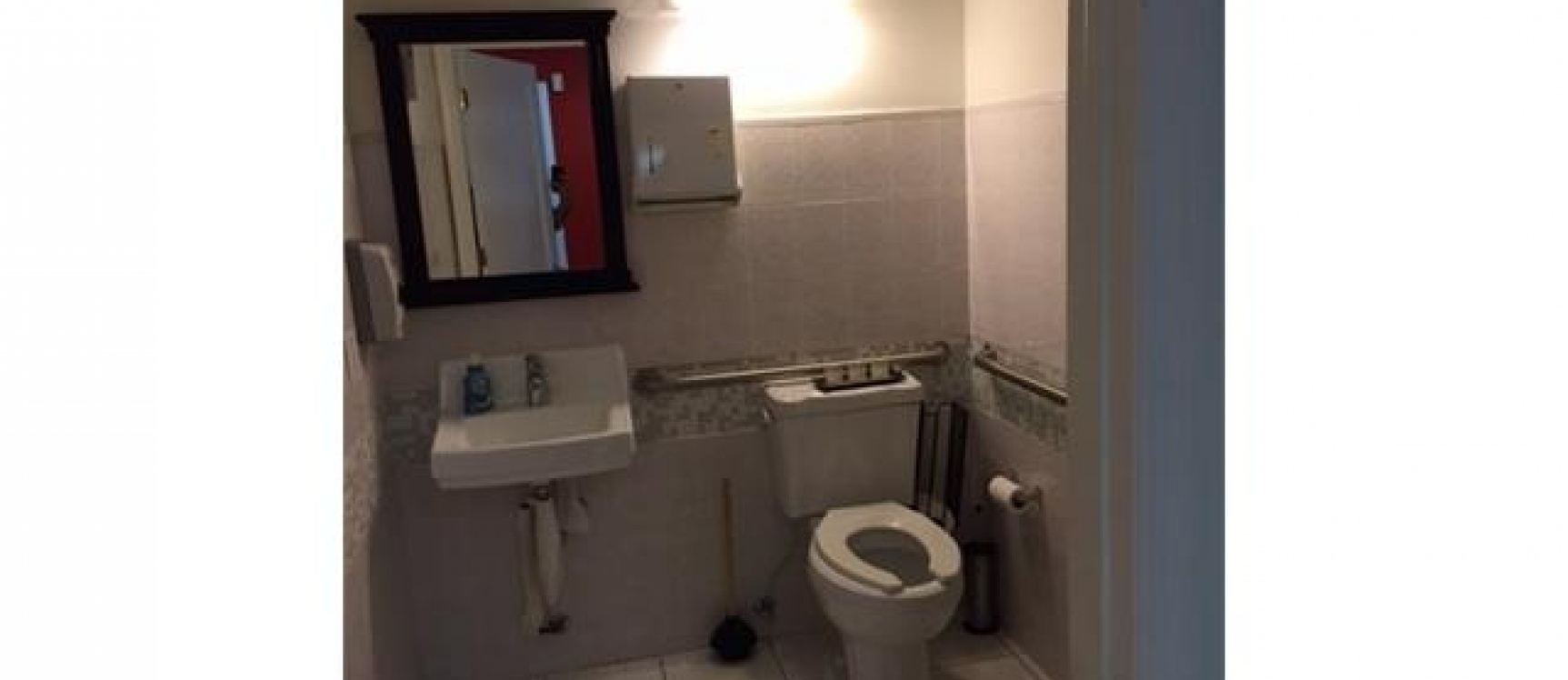 Local Comercial a la Venta en Doral GeoBienes - Local Comercial a la Venta en Doral - Plusvalia Guayaquil Casas de venta y alquiler Inmobiliaria Ecuador