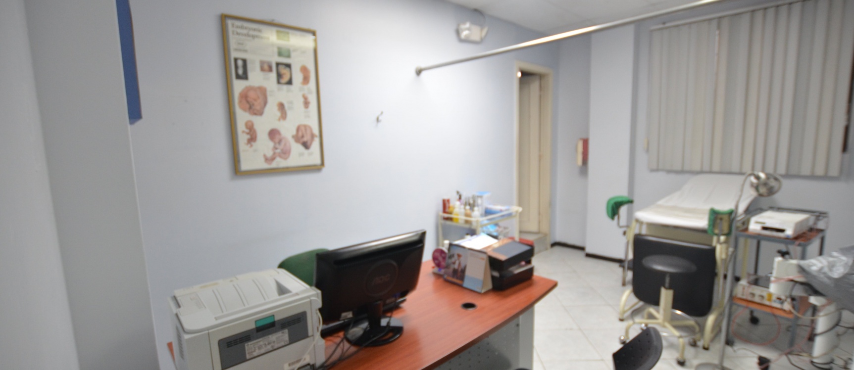 Local comercial en alquiler en Urdesa Central, Norte de Guayaquil - Geobiens GeoBienes - oficina comercial en alquiler en Urdesa Central, Norte de Guayaquil - Plusvalia Guayaquil Casas de venta y alquiler Inmobiliaria Ecuador