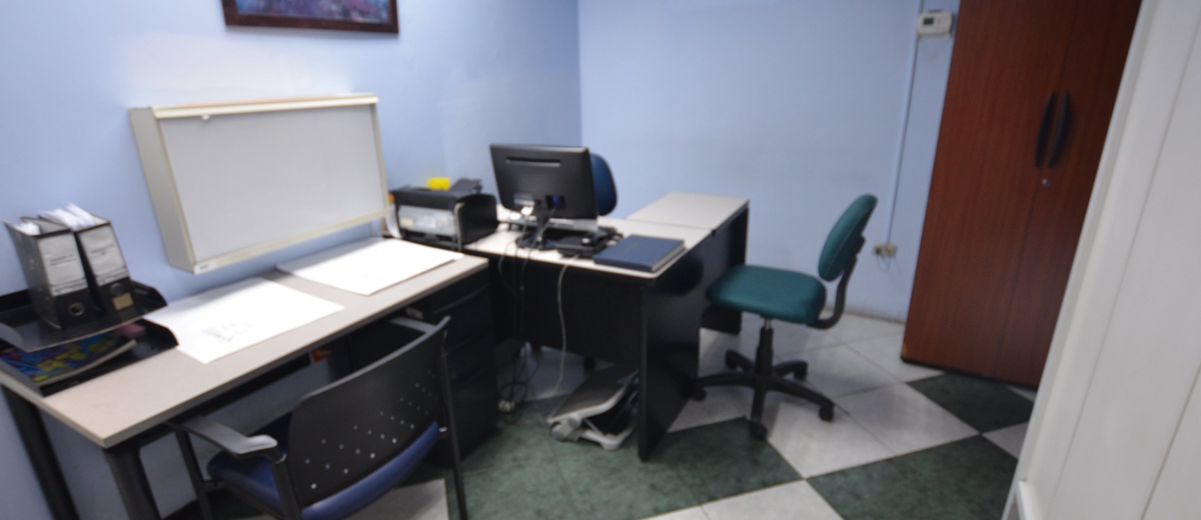 Local comercial en alquiler en Urdesa Central, Norte de Guayaquil - Geobiens GeoBienes - oficina comercial en alquiler en Urdesa Central, Norte de Guayaquil - Plusvalia Guayaquil Casas de venta y alquiler Inmobiliaria Ecuador