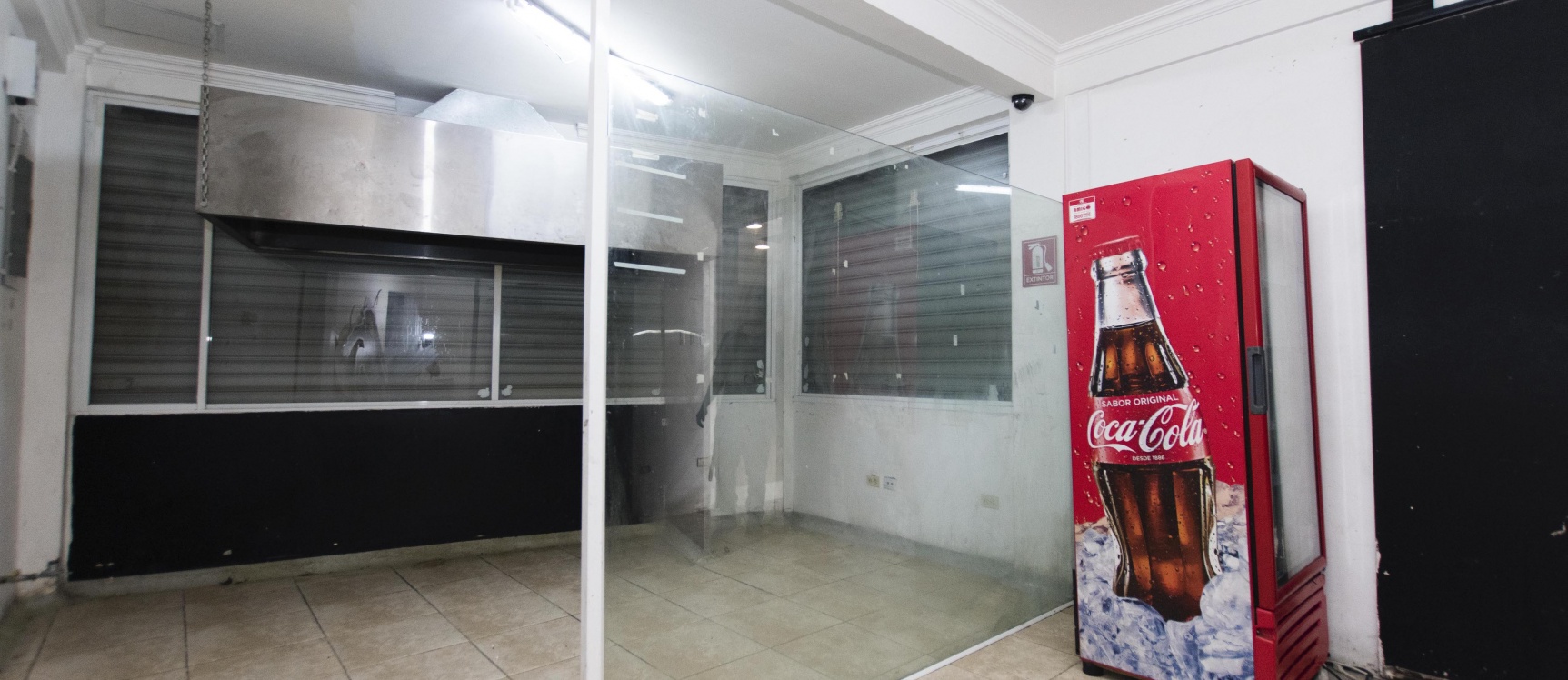 Local comercial en alquiler, restaurante, bar, farmacia, uso comercial en Urdesa GeoBienes - Local comercial en alquiler, restaurante, bar, farmacia, uso comercial en Urdesa - Plusvalia Guayaquil Casas de venta y alquiler Inmobiliaria Ecuador