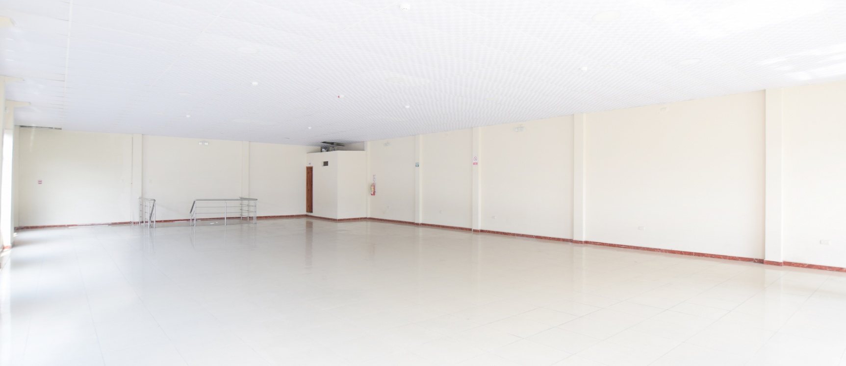 Local Comercial en alquiler ubicado en el Centro de Guayaquil GeoBienes - Local Comercial en alquiler ubicado en el Centro de Guayaquil - Plusvalia Guayaquil Casas de venta y alquiler Inmobiliaria Ecuador