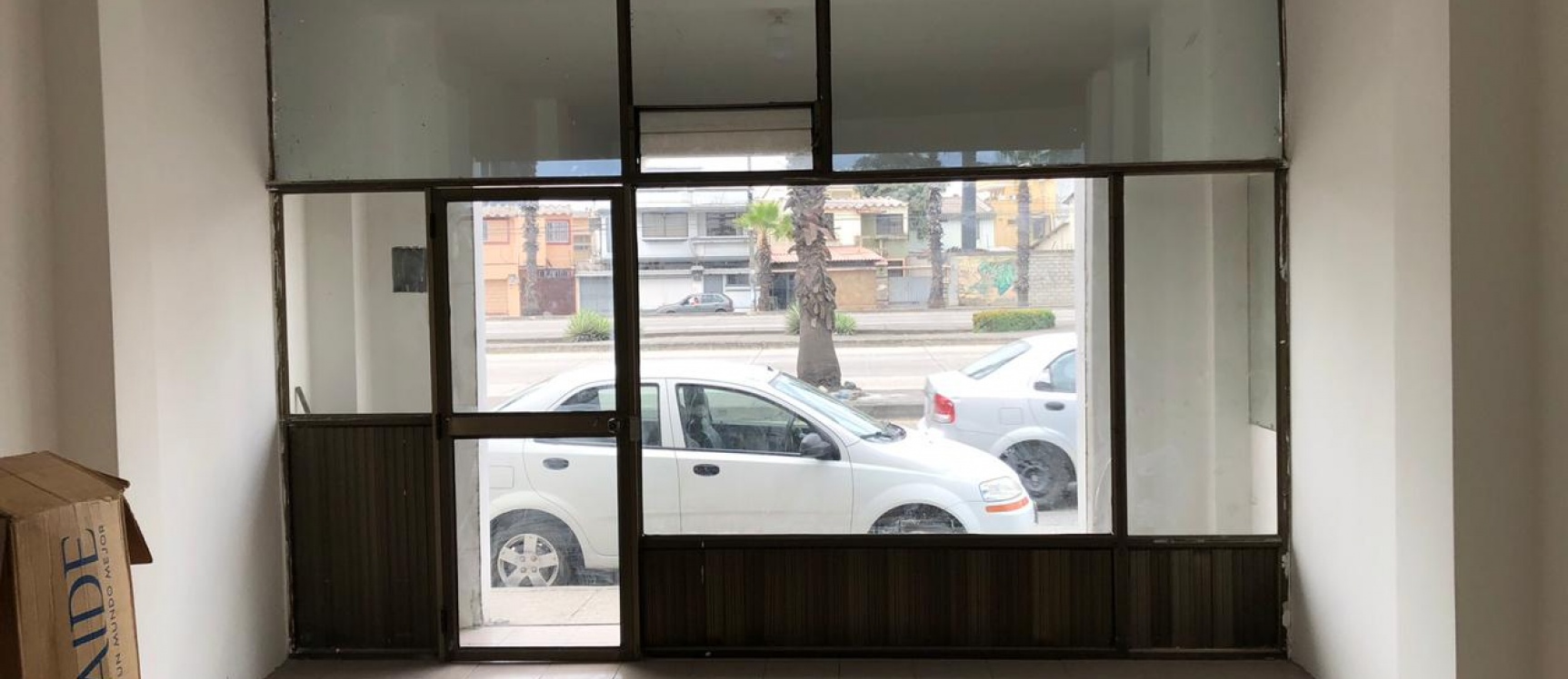 Local Comercial en alquiler ubicado en la Alborada GeoBienes - Local Comercial en alquiler ubicado en la Alborada - Plusvalia Guayaquil Casas de venta y alquiler Inmobiliaria Ecuador