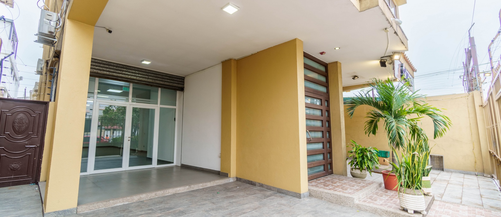 Local Comercial en alquiler ubicado en La Garzota, Norte de Guayaquil GeoBienes - Local Comercial en alquiler ubicado en La Garzota, Norte de Guayaquil - Plusvalia Guayaquil Casas de venta y alquiler Inmobiliaria Ecuador