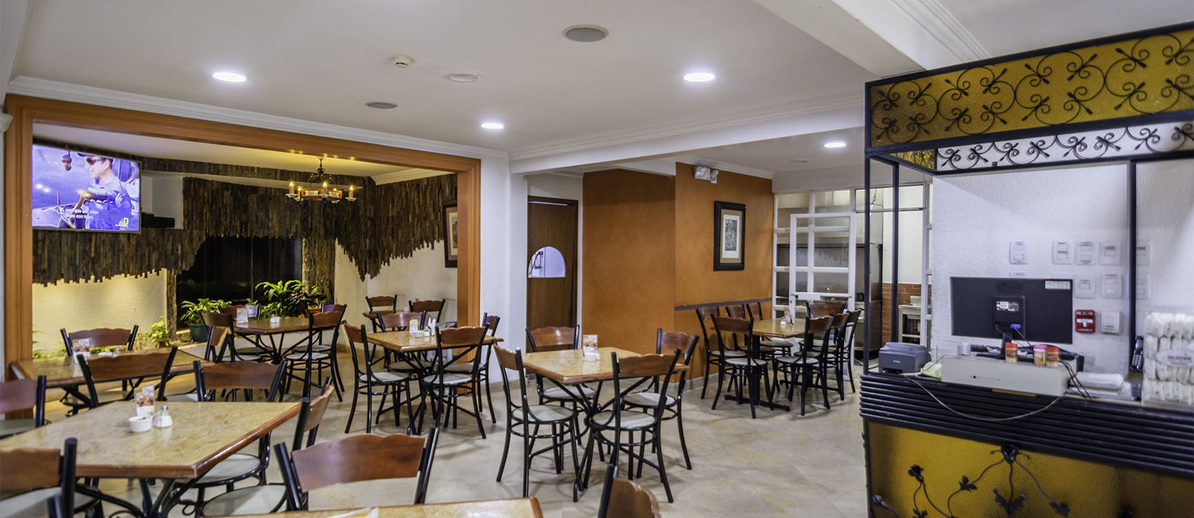 Local comercial en venta en La Ferroviaria, Norte de Guayaquil GeoBienes - Local comercial en venta en La Ferroviaria, Norte de Guayaquil - Plusvalia Guayaquil Casas de venta y alquiler Inmobiliaria Ecuador