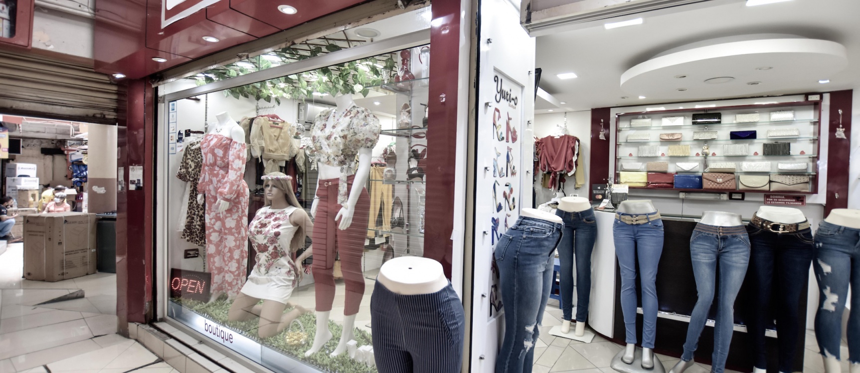 Local Comercial en venta ubicado en Av. Malecón y Olmedo GeoBienes - Local Comercial en venta ubicado en Av. Malecón y Olmedo - Plusvalia Guayaquil Casas de venta y alquiler Inmobiliaria Ecuador