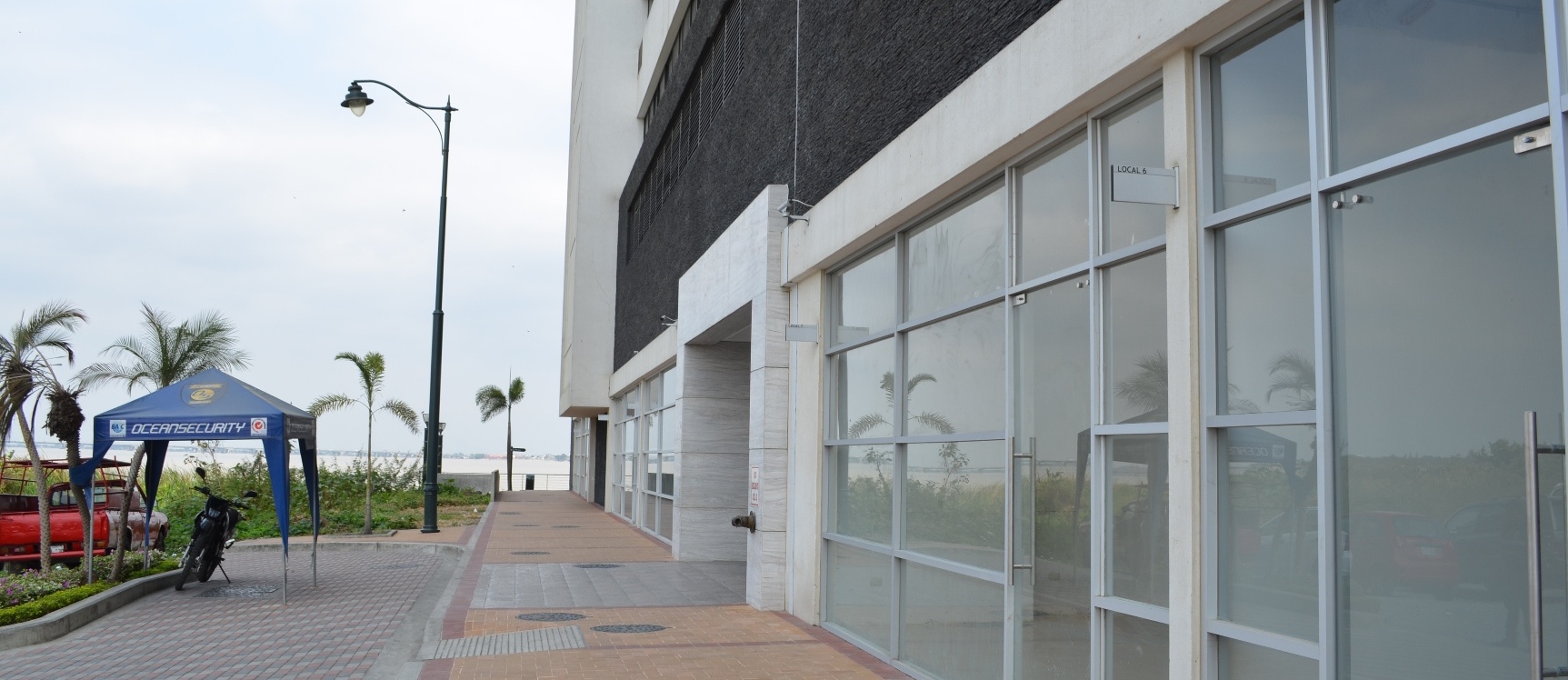 Local en alquiler en Bellini IV sector centro Ciudad del Rió GeoBienes - Local en alquiler en Bellini IV sector centro Ciudad del Rió - Plusvalia Guayaquil Casas de venta y alquiler Inmobiliaria Ecuador