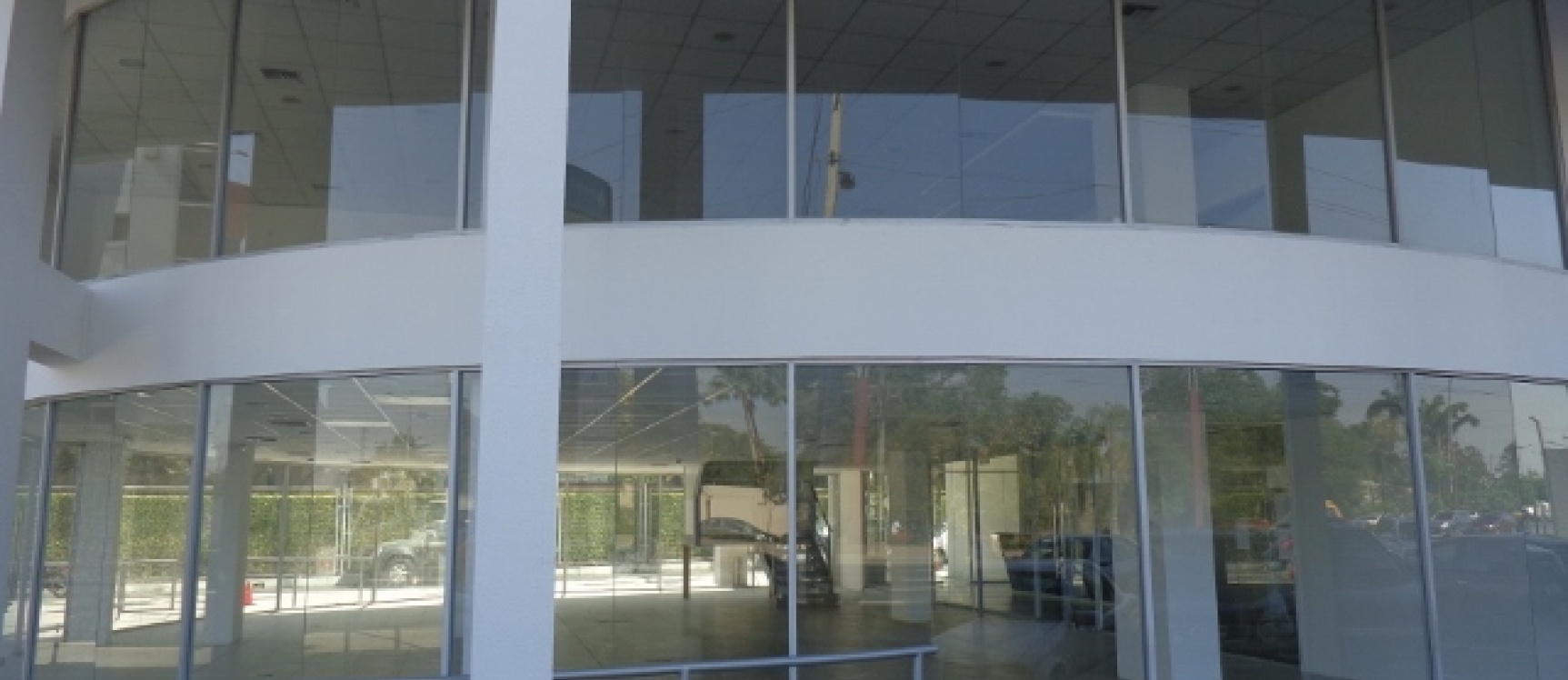 Local en Alquiler Samborondon KM 5 GeoBienes - Local comercial en venta en Samborondon KM 5 - Plusvalia Guayaquil Casas de venta y alquiler Inmobiliaria Ecuador