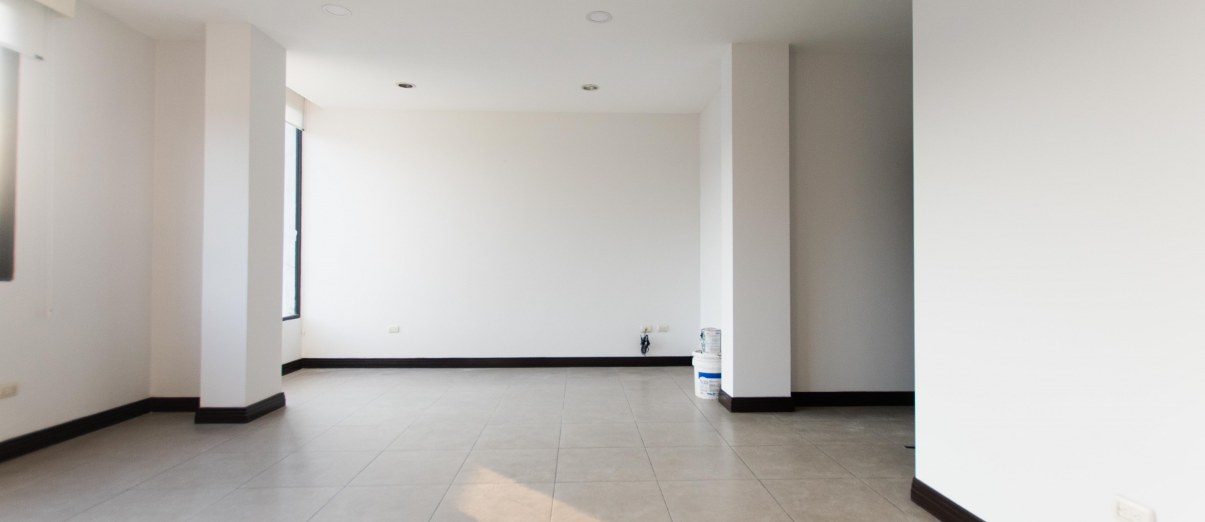 Moderno departamento en alquiler en Porton de las Lomas, Urdesa GeoBienes - Moderno departamento en alquiler en Porton de las Lomas, Urdesa - Plusvalia Guayaquil Casas de venta y alquiler Inmobiliaria Ecuador