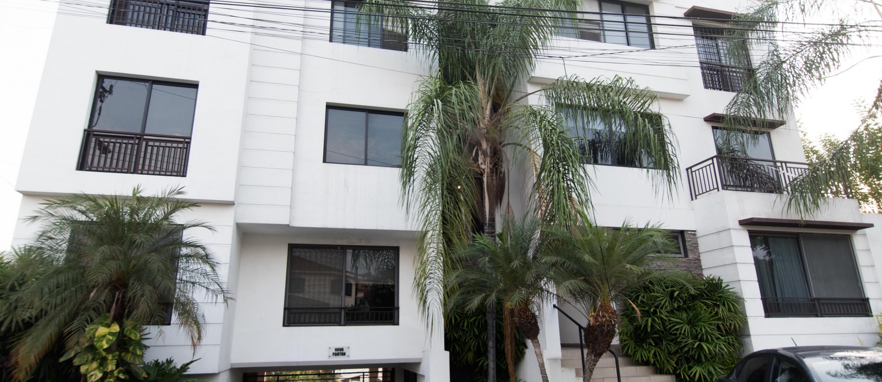 GeoBienes - Moderno departamento en alquiler en Porton de las Lomas, Urdesa - Plusvalia Guayaquil Casas de venta y alquiler Inmobiliaria Ecuador