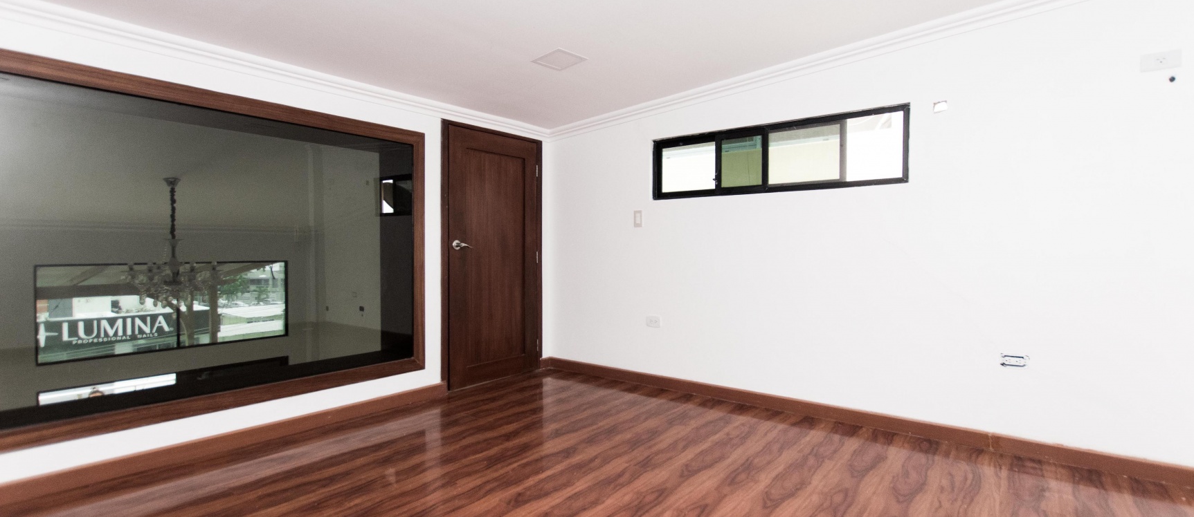 Moderno Penthouse de dos pisos en alquiler ubicado en Kennedy Norte GeoBienes - Moderno Penthouse de dos pisos en alquiler ubicado en Kennedy Norte - Plusvalia Guayaquil Casas de venta y alquiler Inmobiliaria Ecuador