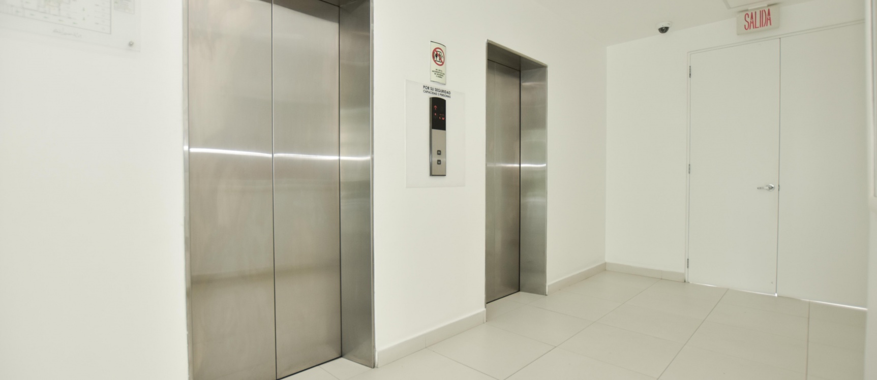 Oficina amoblada en alquiler ubicada en el Edificio Atlantis GeoBienes - Oficina amoblada en venta ubicada en el Edificio Atlantis - Plusvalia Guayaquil Casas de venta y alquiler Inmobiliaria Ecuador
