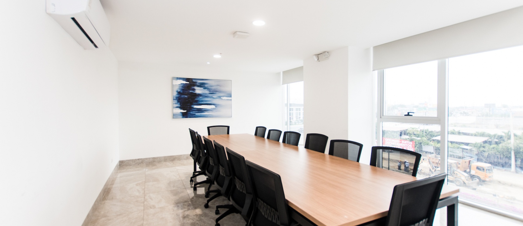 Oficina Comercial en Alquiler Edificio Platinum GeoBienes - Oficina Comercial en Alquiler Edificio Platinum - Plusvalia Guayaquil Casas de venta y alquiler Inmobiliaria Ecuador