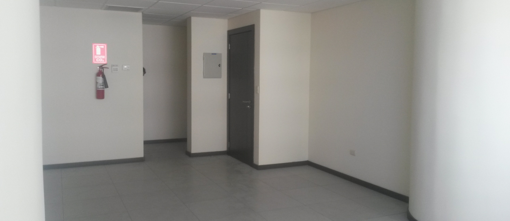 Oficina de Alquiler en ciudad del Rio Emporium Guayaquil GeoBienes - Oficina de Alquiler en ciudad del Rio Emporium Guayaquil - Plusvalia Guayaquil Casas de venta y alquiler Inmobiliaria Ecuador