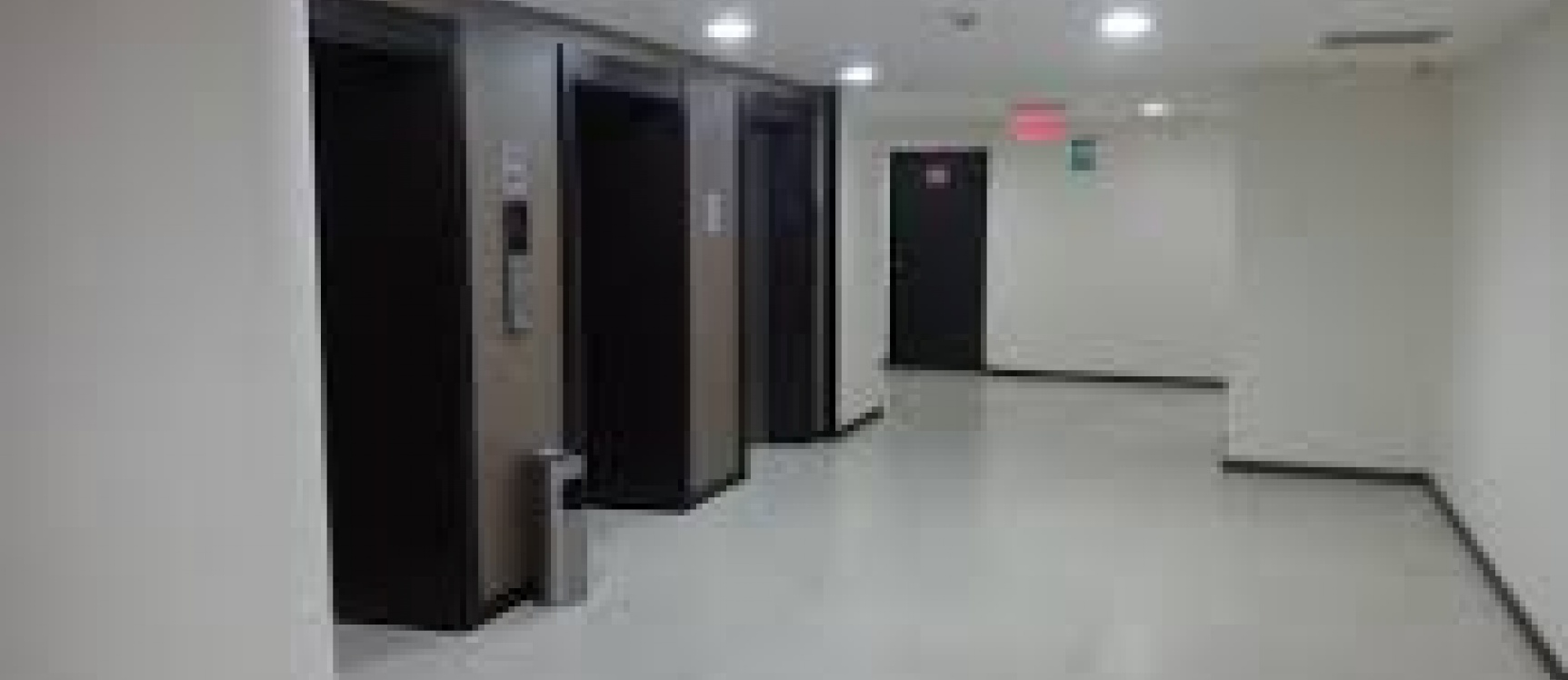 Oficina de Alquiler en ciudad del Rio Emporium Guayaquil GeoBienes - Oficina de Alquiler en ciudad del Rio Emporium Guayaquil - Plusvalia Guayaquil Casas de venta y alquiler Inmobiliaria Ecuador