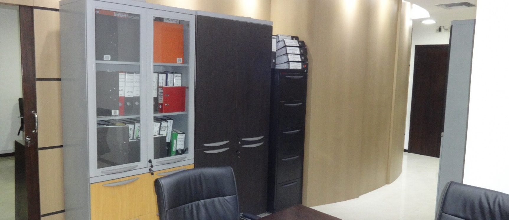 Oficina de Venta en Trade Building, sector Mall del Sol, Guayaquil GeoBienes - Oficina de Venta en Trade Building, sector Mall del Sol, Guayaquil - Plusvalia Guayaquil Casas de venta y alquiler Inmobiliaria Ecuador