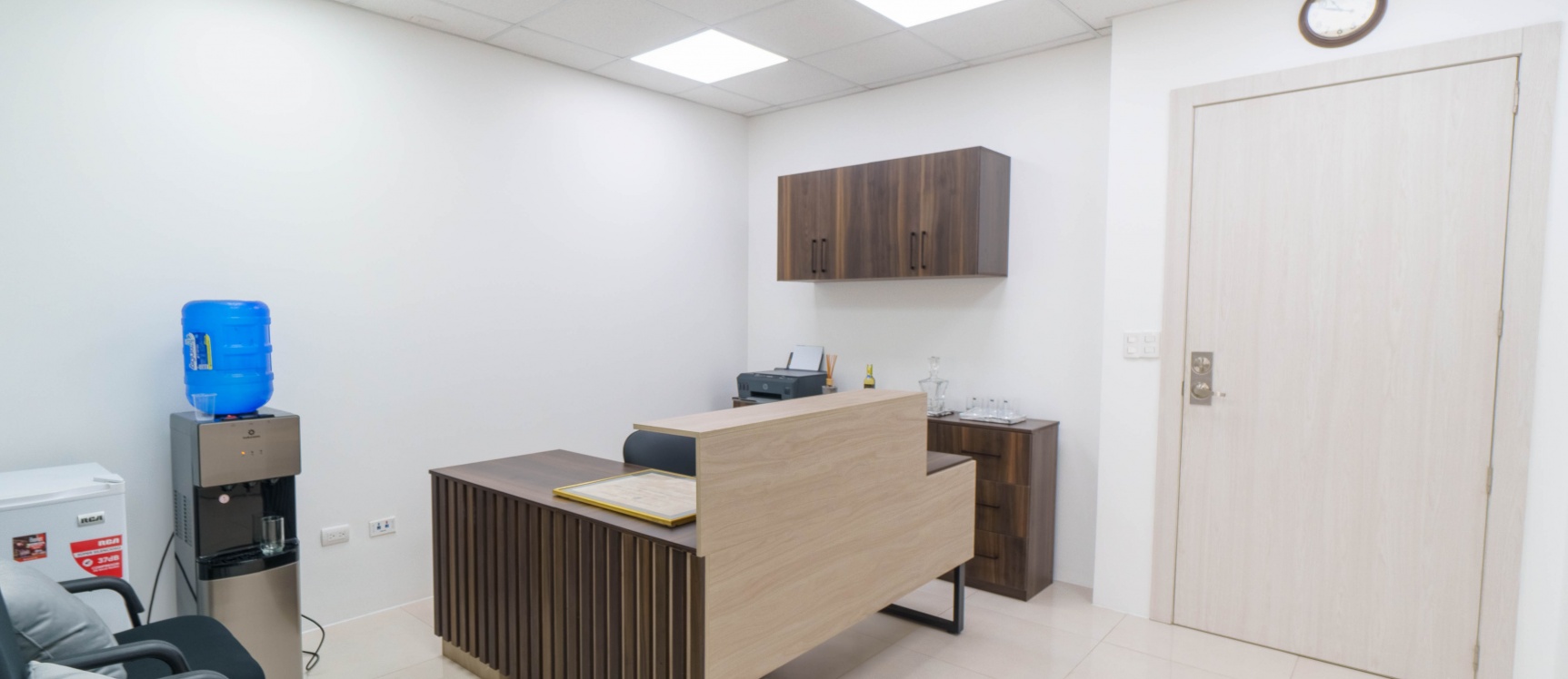GeoBienes - Oficina en alquiler amoblada ubicada en 100 Olivos Parc, Ceibos - Plusvalia Guayaquil Casas de venta y alquiler Inmobiliaria Ecuador