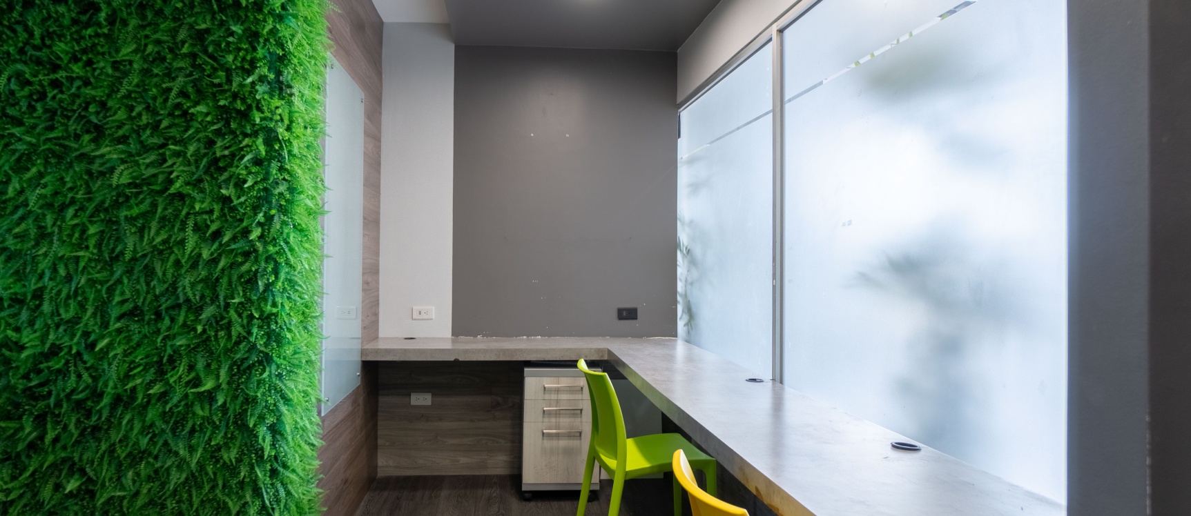 GeoBienes - Oficina en alquiler con acabados de lujo en el Centro Comercial Neo Center, Guayaquil - Plusvalia Guayaquil Casas de venta y alquiler Inmobiliaria Ecuador