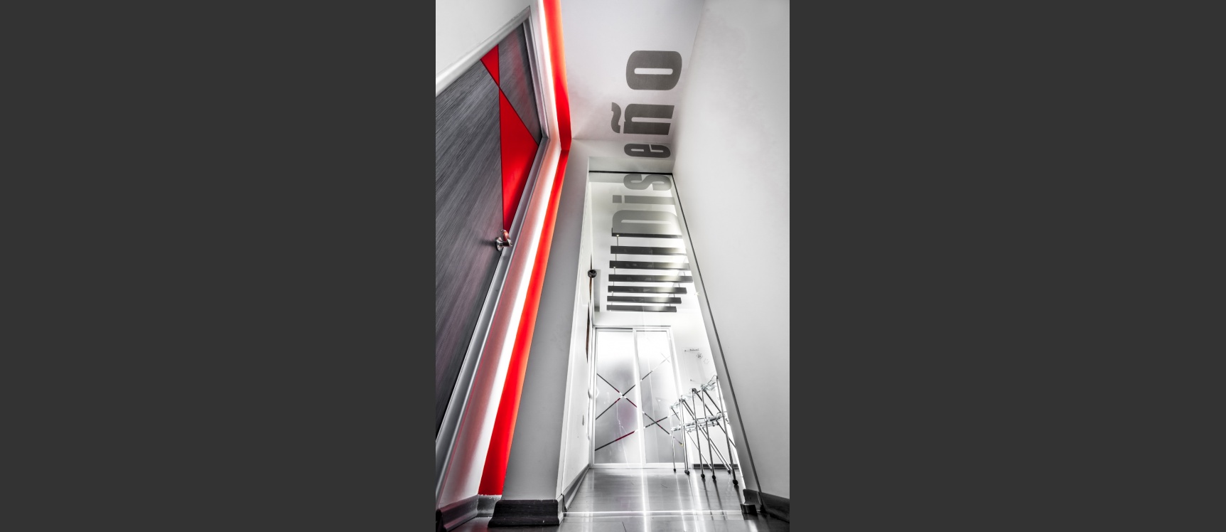 GeoBienes - Oficina en alquiler con acabados de lujo en el Centro Comercial Neo Center, Guayaquil - Plusvalia Guayaquil Casas de venta y alquiler Inmobiliaria Ecuador