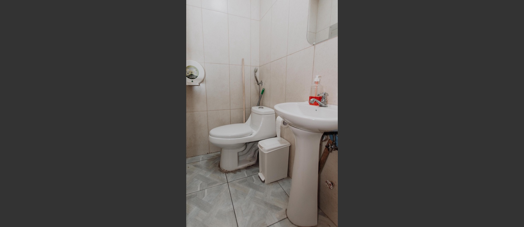 Oficina en alquiler Edificio Equilibrium, zona Mall del Sol, Norte de Guayaquil GeoBienes - Oficina en alquiler Edificio Equilibrium, zona Mall del Sol, Norte de Guayaquil - Plusvalia Guayaquil Casas de venta y alquiler Inmobiliaria Ecuador